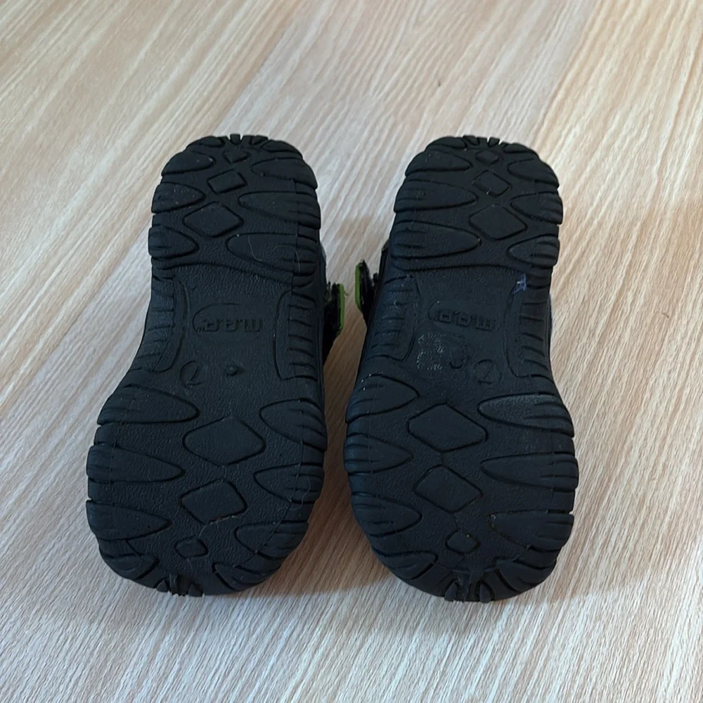 M.A.P. Slash safe shoes blue green Velcro